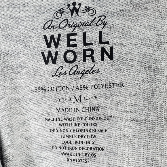 Well Worn Black & Gray Lightweight Elephant Sweatshirt Sz M - Picture 3 of 3